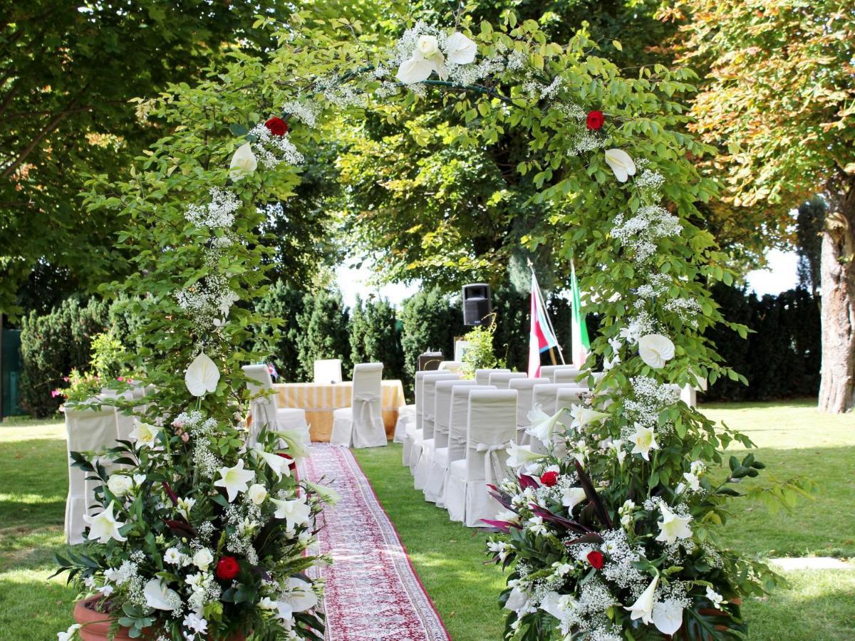 Montaldo Castle & Resort Montaldo Torinese Dış mekan fotoğraf